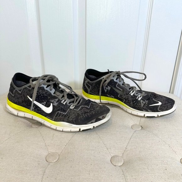 Geometric Aztec Design Nike Free 5.0 TR Fit 4 Training Sneakers 8 - Picture 1 of 10